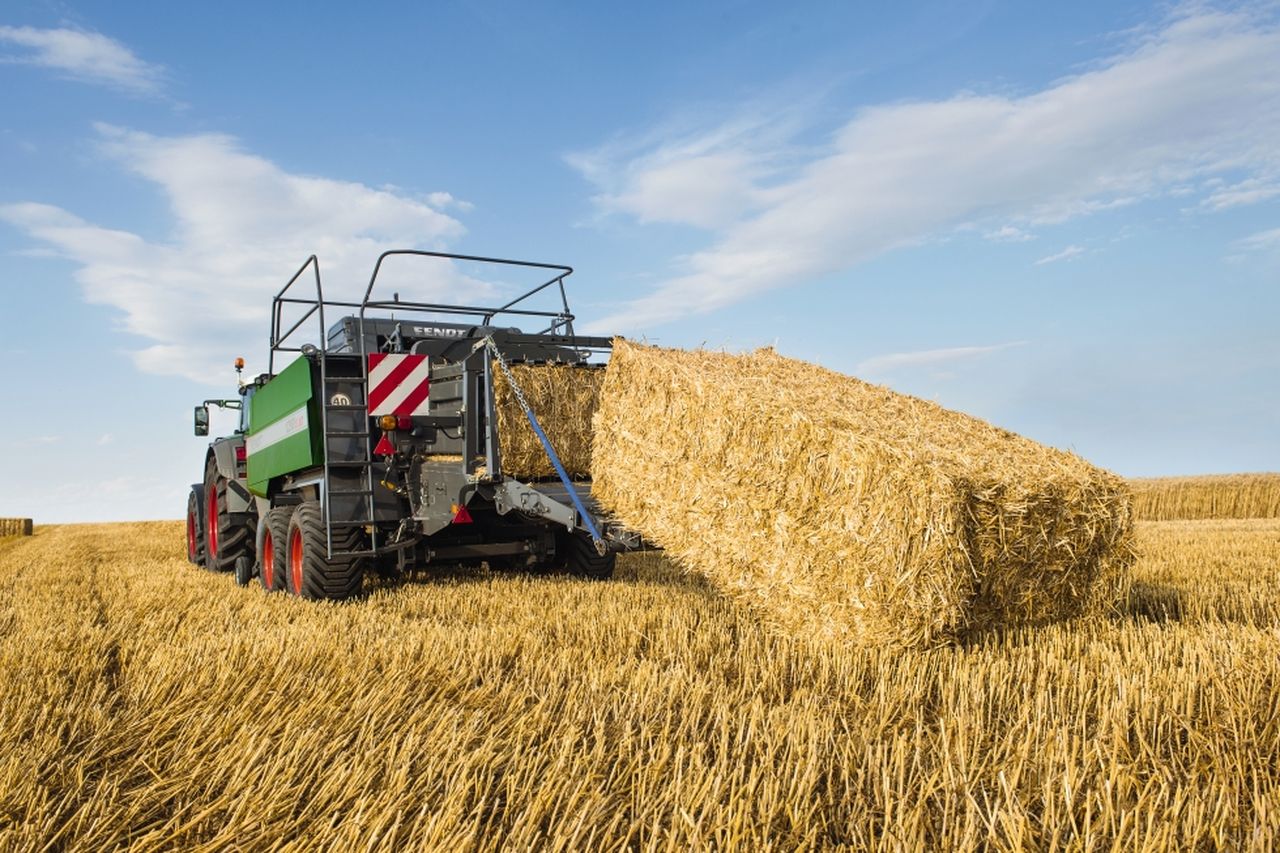 Fendt Adds Five Combines And Large Square Balers To Its Machinery Line