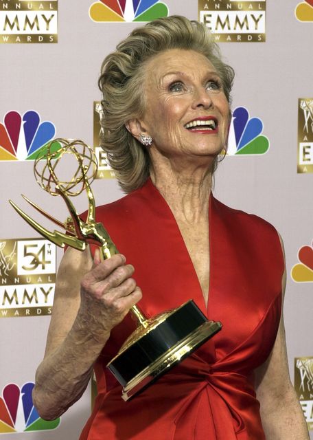 Cloris Leachman shows off her Emmy for outstanding guest actress in a comedy series for her role in Malcom In The Middle (Reed Saxon/AP)
