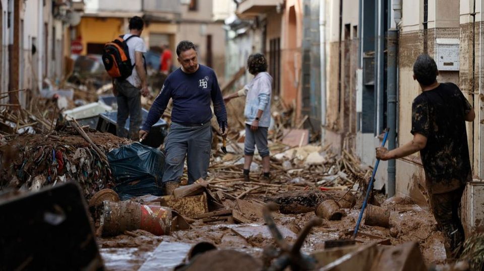 Why Cities Flood: Spain’s Deadly Disaster