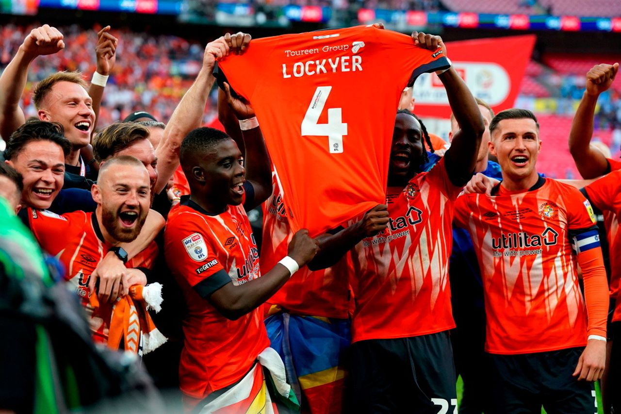 Drama na Premier League com o capitão do Luton Town, deixando todos  preocupados