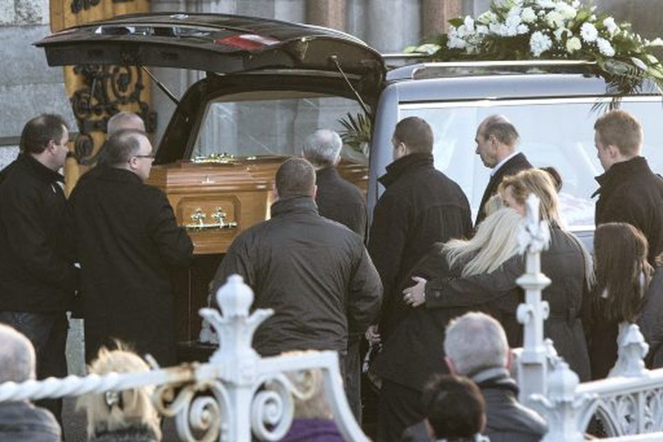 The remains of Valerie Greaney arrive for her  funeral mass at St Colman's Cathedral in Cobh, Co Cork this morning. Pic:Mark Condren