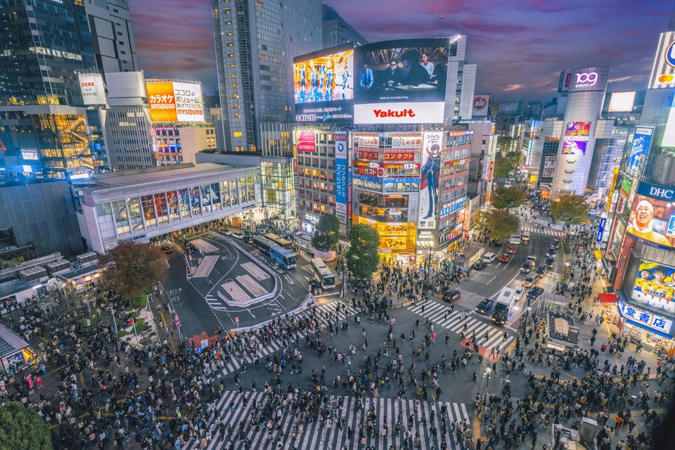The 'Shibuya Scramble' in Tokyo. Photo: Getty / Marco Bottigelli