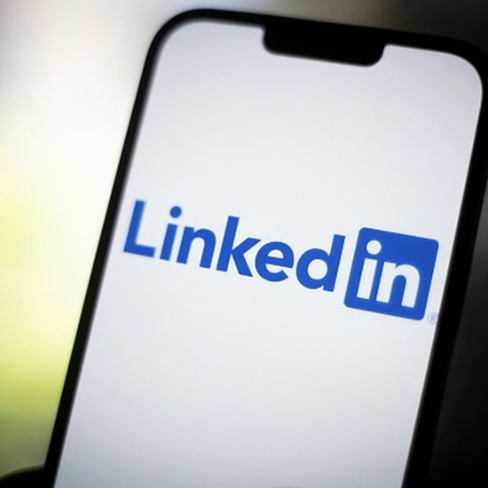 independent.ie - Adrian Weckler - LinkedIn planning to cut staff as tech industry layoffs continue