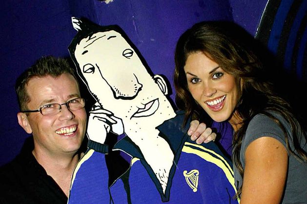 ロス・オキャロル・ケリーが中年の最後の歌で引退する間、笑いをくれたことに感謝する