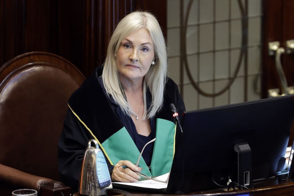 Ceann Comhairle Verona Murphy.