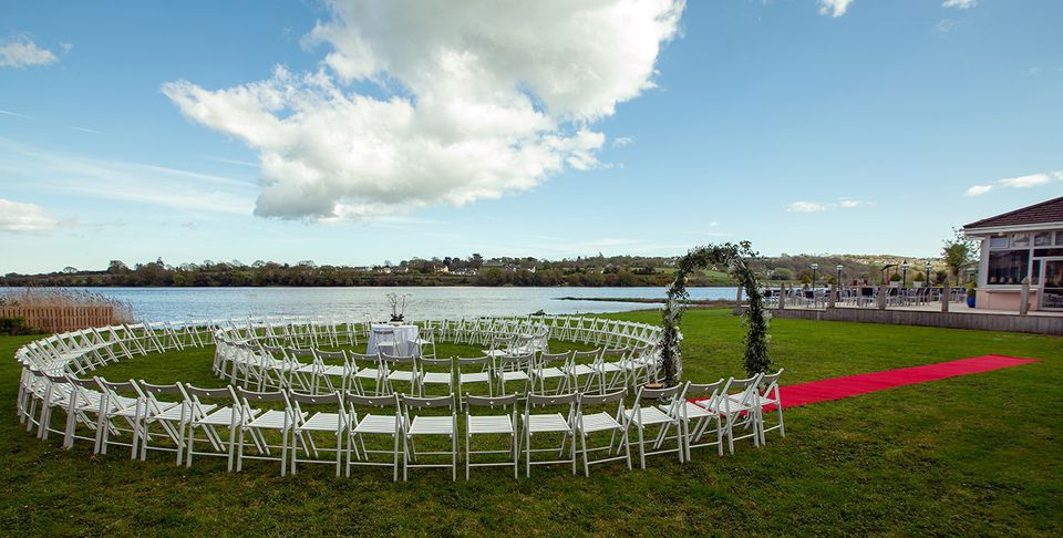 An outdoor wedding set-up at Ferrycarrig Hotel. PIcture: Colin Shanahan, DigiCol Photography
