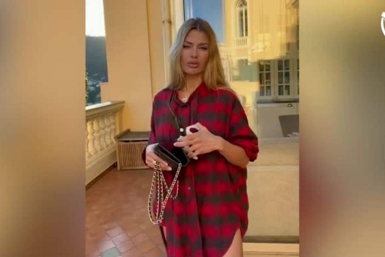 Chanel handbag destroyed by Russian model as she believes the designer  'disrespects' Russia