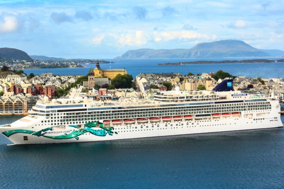 Norwegian Cruise Line’s Norwegian Jade