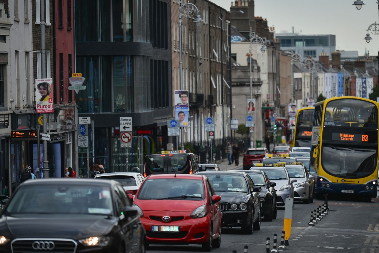 Crash in Dublin city centre causing delays for commuters | Irish ...