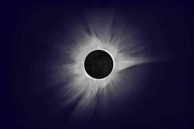 Une soirée d'observation de l'éclipse solaire a été organisée en mai, où le comté devrait offrir la meilleure observation