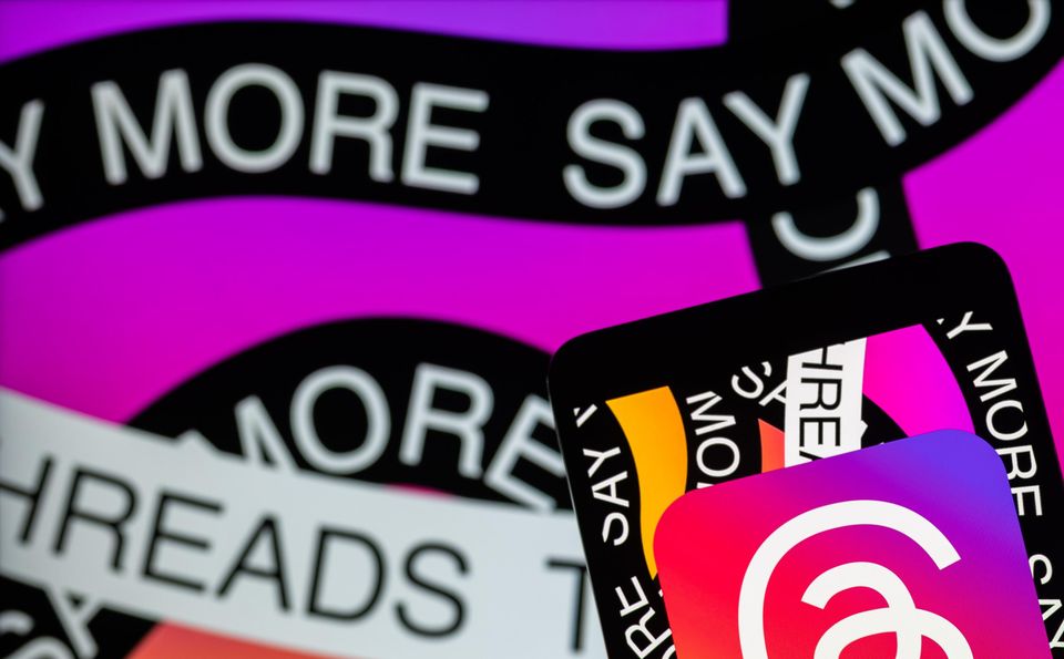 Threads is now outperforming X (formerly Twitter) by 8 to 1 in app downloads. Photo: Getty Images