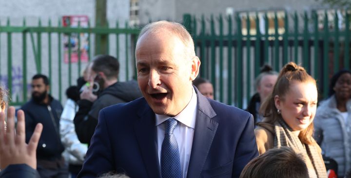 Fianna Fáil and Fine Gael locked in a ‘phoney war’ as campaign sparring starts