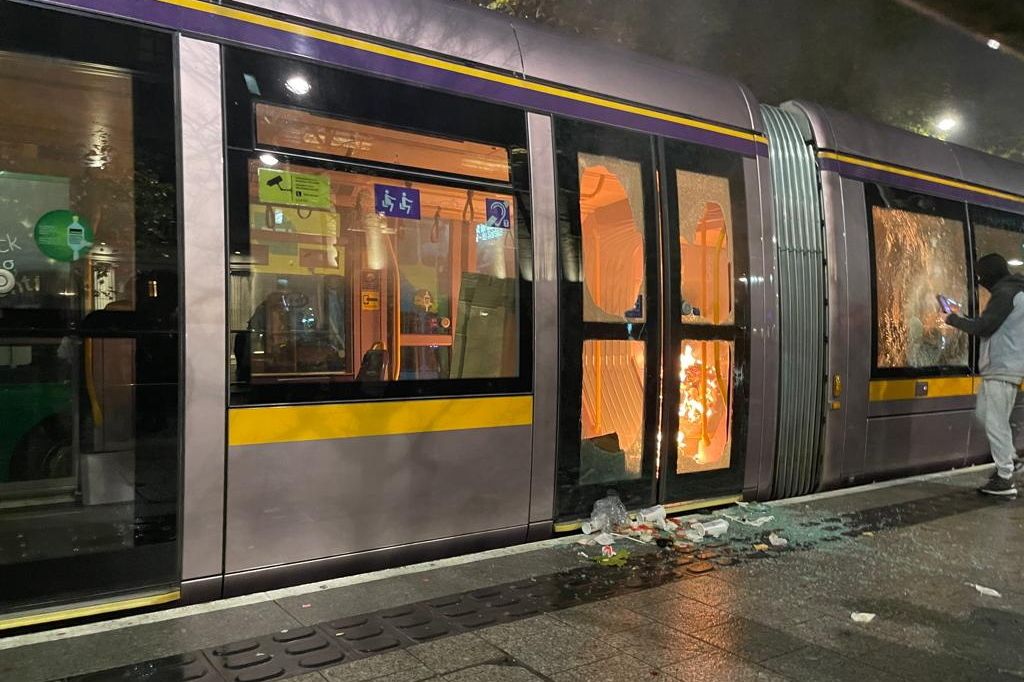 Traffic and travel after Dublin riots: Dublin Bus diversions, road closures to facilitate clean-up, Luas disruption
