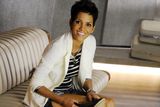 thumbnail: Halle Berry models a shoe from her new collection. Photo: Deichmann