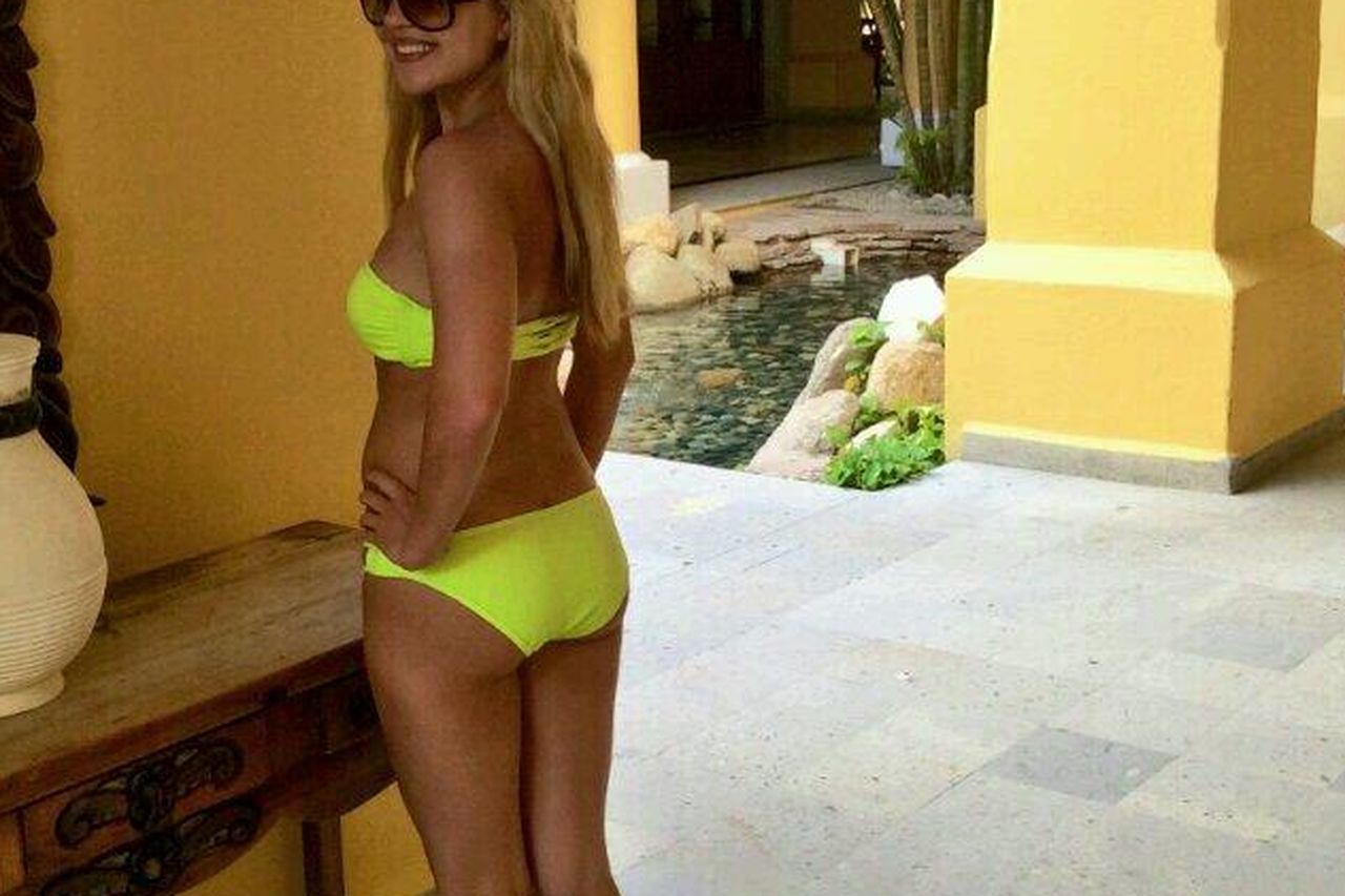 Amanda Bynes looks happy and healthy in bikini shots during Mexican holiday  | Irish Independent