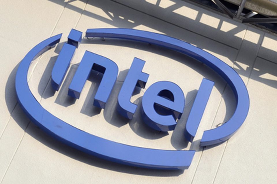 Le fabricant de puces Intel investit 25 milliards de dollars dans un contrat record pour une usine en Israël
