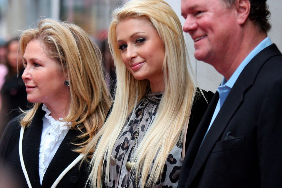 Paris Hilton Porn Doggy - The Big Story: Paris Hilton putting on the ditz | Independent.ie