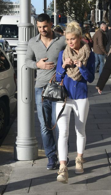 Rob Kearney & his new girlfriend, Jess Redden pictured leaving the Shelbourne Hotel earlier today 
Pic: Mark Doyle