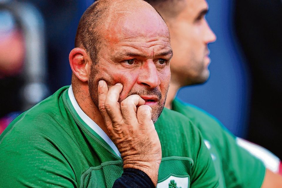 Rory Best looks dejected after an off-day for the Irish lineout in Twickenham. Photo: Brendan Moran/Sportsfile