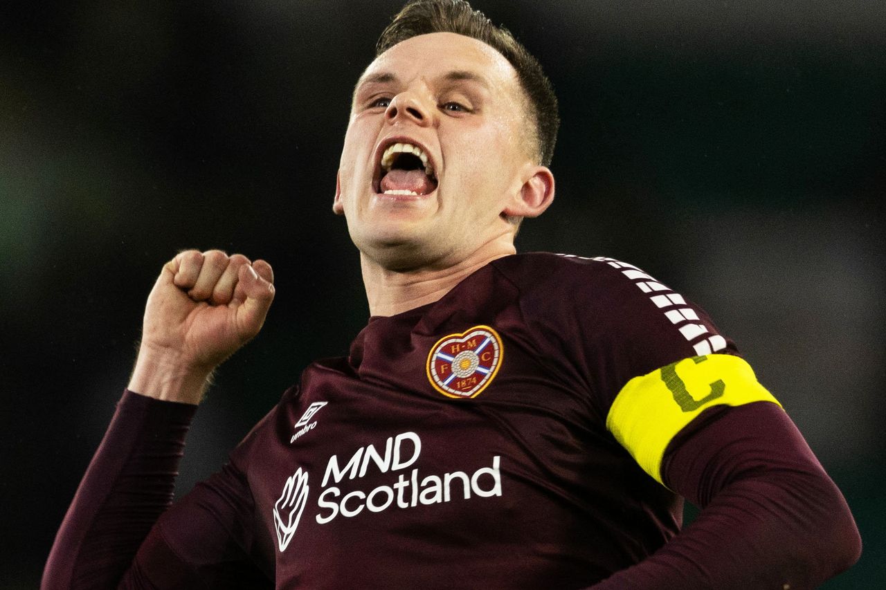 Hibernian Suffer Derby Heart-break As Lawrence Shankland Amends Penalty ...