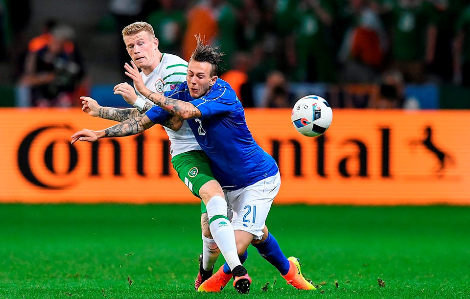 22 June 2016; James McClean of Republic of Ireland in action against Federico Bernardeschi of Italy during the UEFA Euro 2016 Group E match between Italy and Republic of Ireland at Stade Pierre-Mauroy in Lille, France. Photo by Stephen McCarthy / Sportsfile