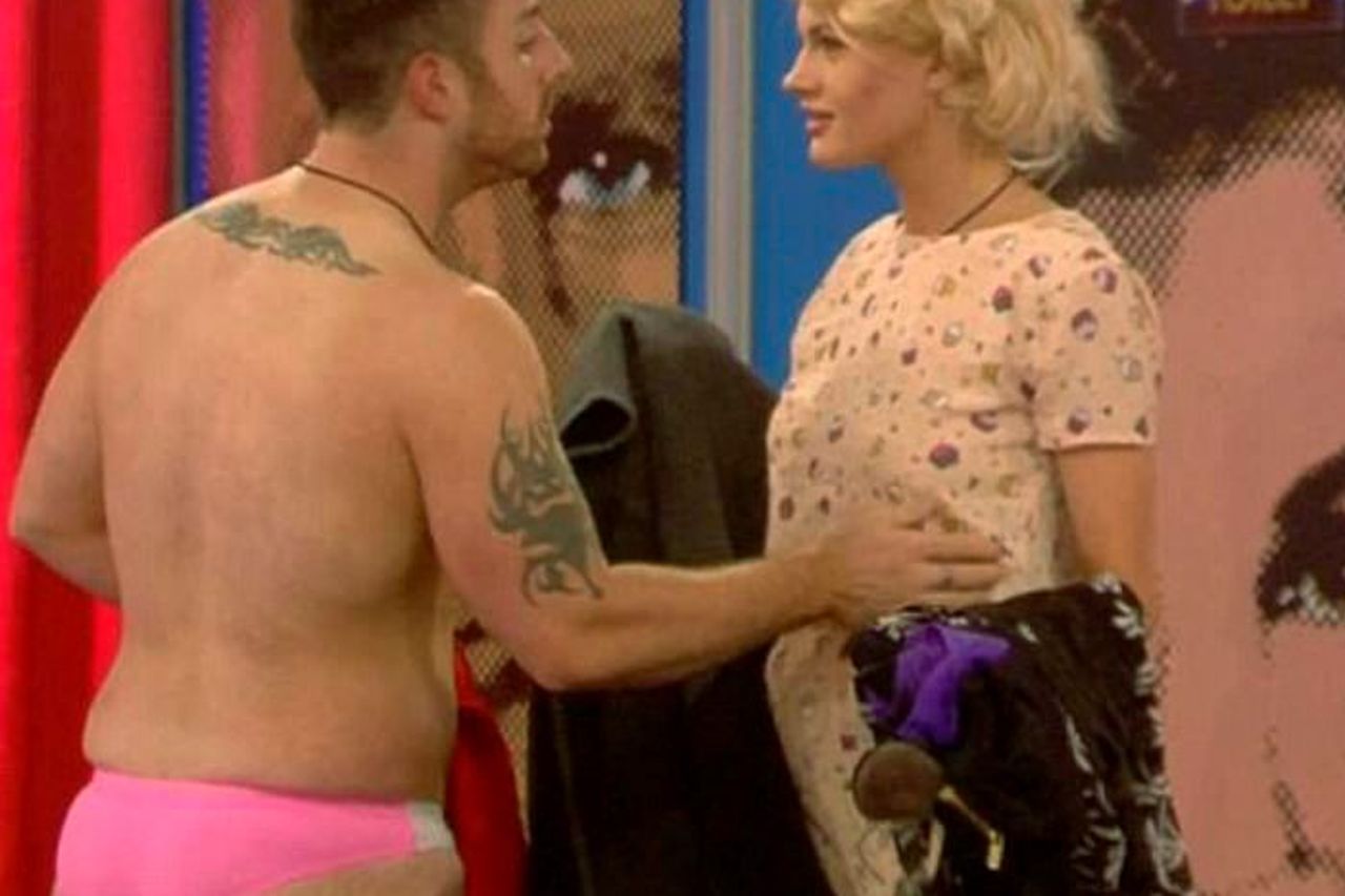 Celebrity Big Brother - Celebrity Big Brother: Chloe Jasmine rails on Stevi for sharing hot tub  with 'porn actresses' and Janice gets formal warning | Independent.ie