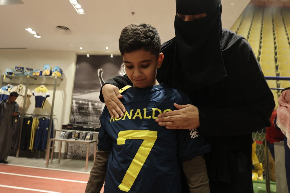 Cristiano Ronaldo: 400 jerseys sold a day in Saudi Arabia