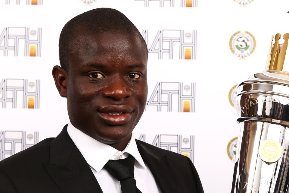 Chelsea midfielder N'Golo Kante has won the PFA Players' Player of the Year award