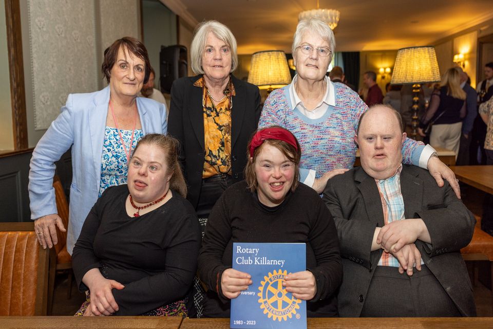 Katie Gleeson, Maire Murphy, Timmy O'Sullivan pictured with back from left: Rosaria O'Leary, Breda O'Sullivan and Kathleen Murphy at the 40th Anniversary Book Launch of Rotary in Killarney' event in The Great Southern, Killarney on Wednesday evening. Photo by Tatyana McGough.
