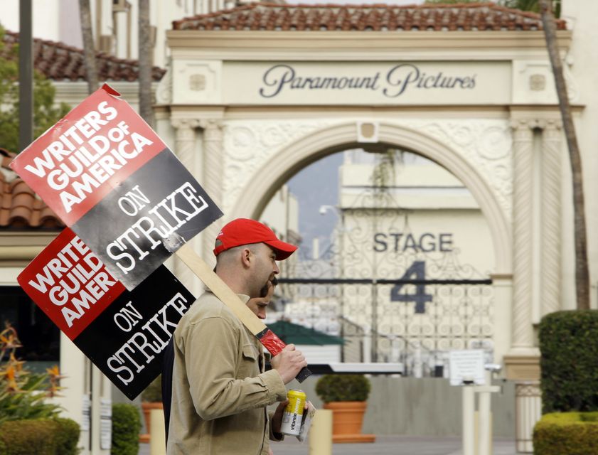 Striking film and television writers picket outside Paramount Studios in 2008 (Kevork Djansezian/AP)