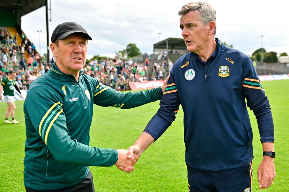 Kerry manager Jack O’Connor shakes hands with Meath boss Colm O’Rourke after a woefully one-sided All-Ireland SFC meeting at Páirc Tailteann in Navan. Phtot: Sportsfile