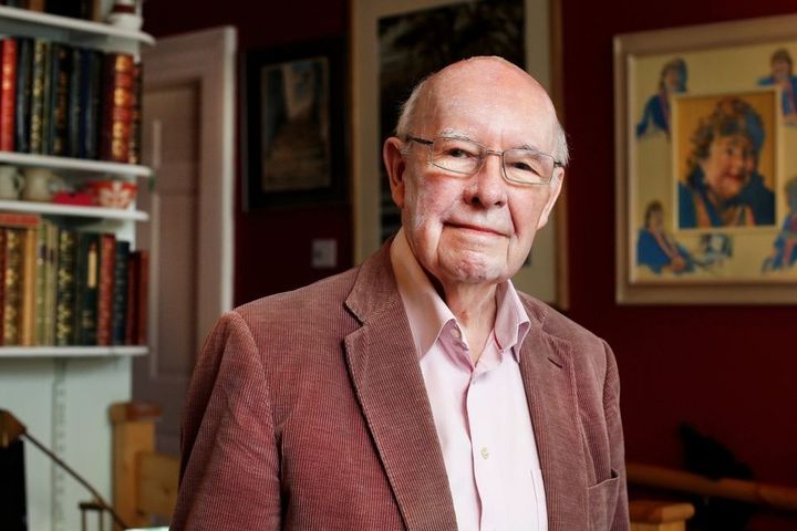 Gordon Snell, author and husband of Maeve Binchy, dies aged 93