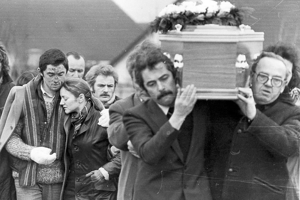 A funeral in 1981 at St Fintan's Cemetery, Sutton, of one of the young victims of the Stardust tragedy. Photo: Tom Burke