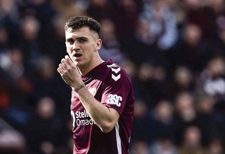 ‘He’s gutted’ – Hearts boss confirms Irish star Oisín McEntee will miss Scottish title surge