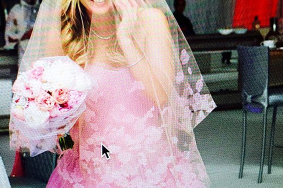 Kaley cuoco 2024 pink wedding dress