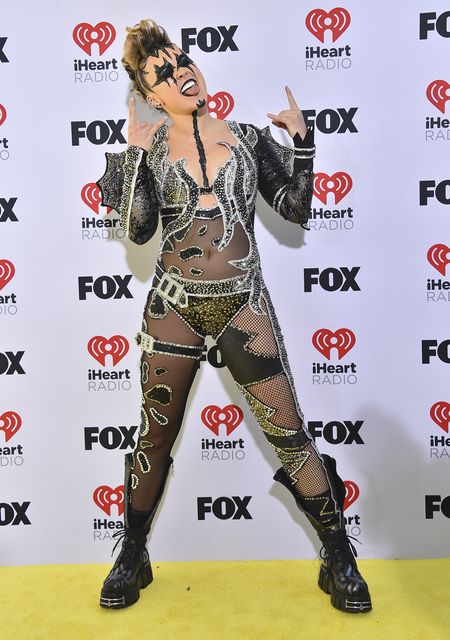 JoJo Siwa at the iHeartRadio Music Awards on Monday (Jordan Strauss/Invision/AP)