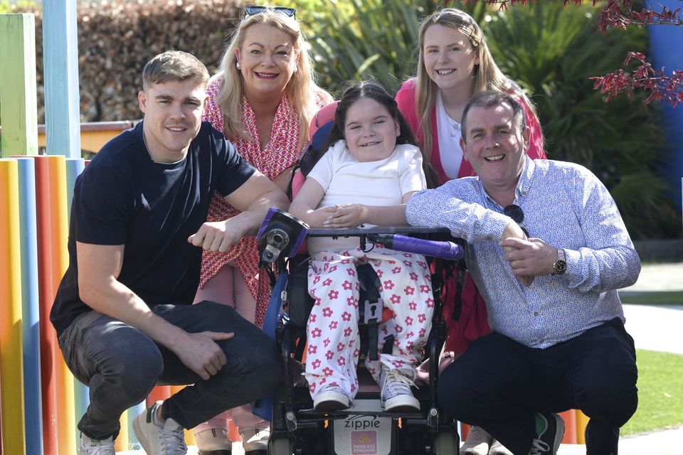 Laura Lynn Children's Hospice Ambassador, rugby player Garry Ringrose, pictured with Natalia and her family Paul, Kellly and Charlotte. Photo: Paul Sherwood Photographer 