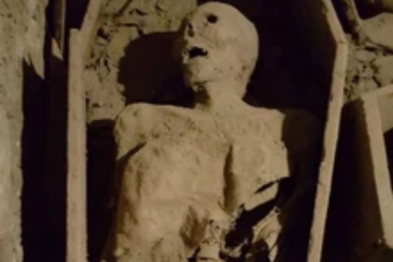 St Michan’s Church fire is not the first time mummified remains have ...