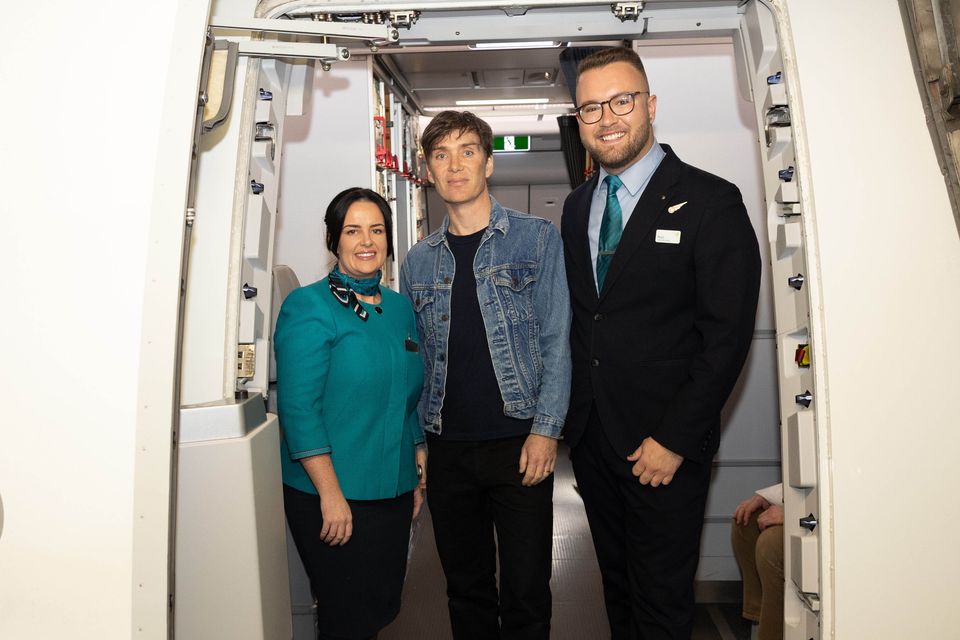 Cillian Murphy posing with Aer Lingus crew ahead of his flight to Los Angeles. Picture: Naoise Culhane