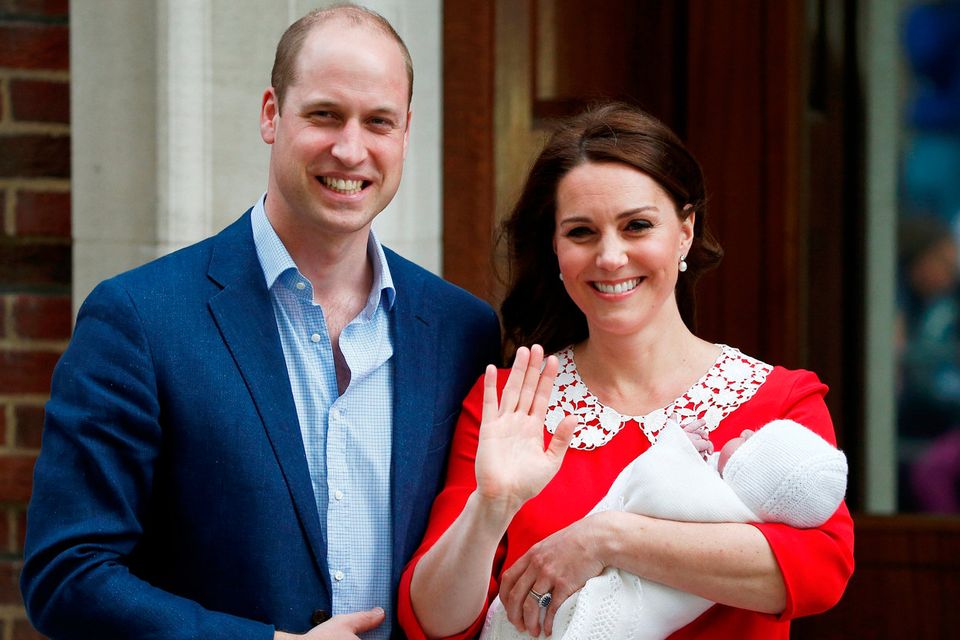 Royal baby: Kate Middleton and Prince William introduce third child to the  world | Irish Independent