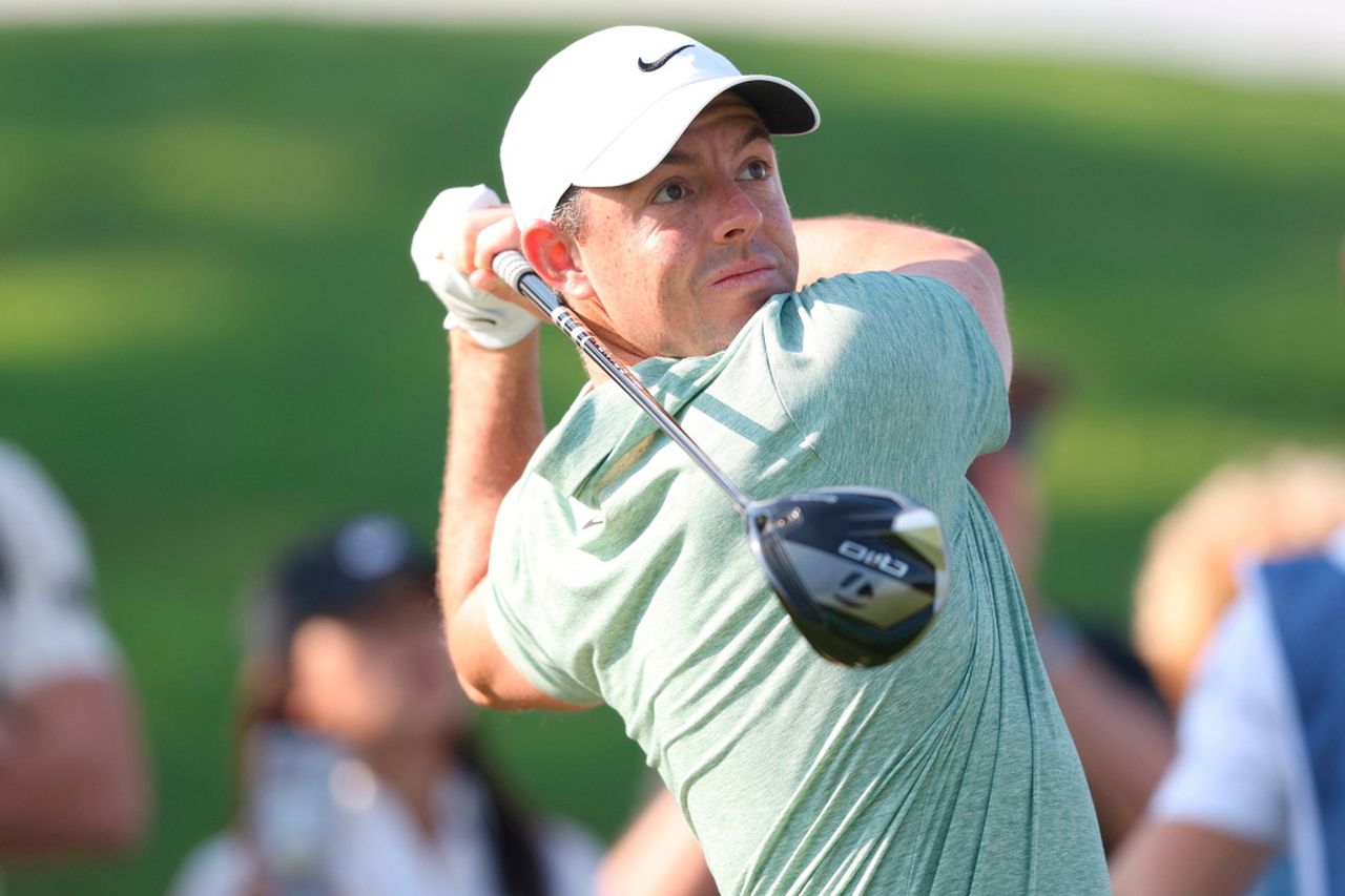 Rory McIlroy makes flying start with bogey-free nine under 62 at Dubai  Invitational