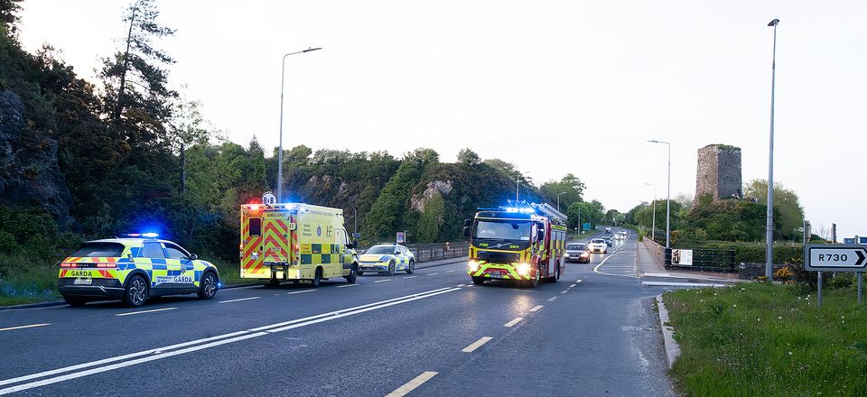 Emergency services on the bridge at Ferrycarrig on Saturday evening. Pic: Jim Campbell