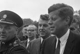 thumbnail: President John F.Kennedy during meets the people at Aras an Uachtarain  during his visit to Ireland  in June 1963  *** Local Caption *** indo pic
Scanned from the NPA archives.