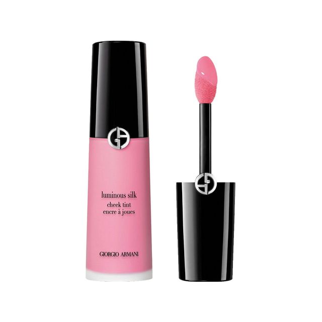 Armani Luminous Silk Cheek Tint, €43, brownthomas.com