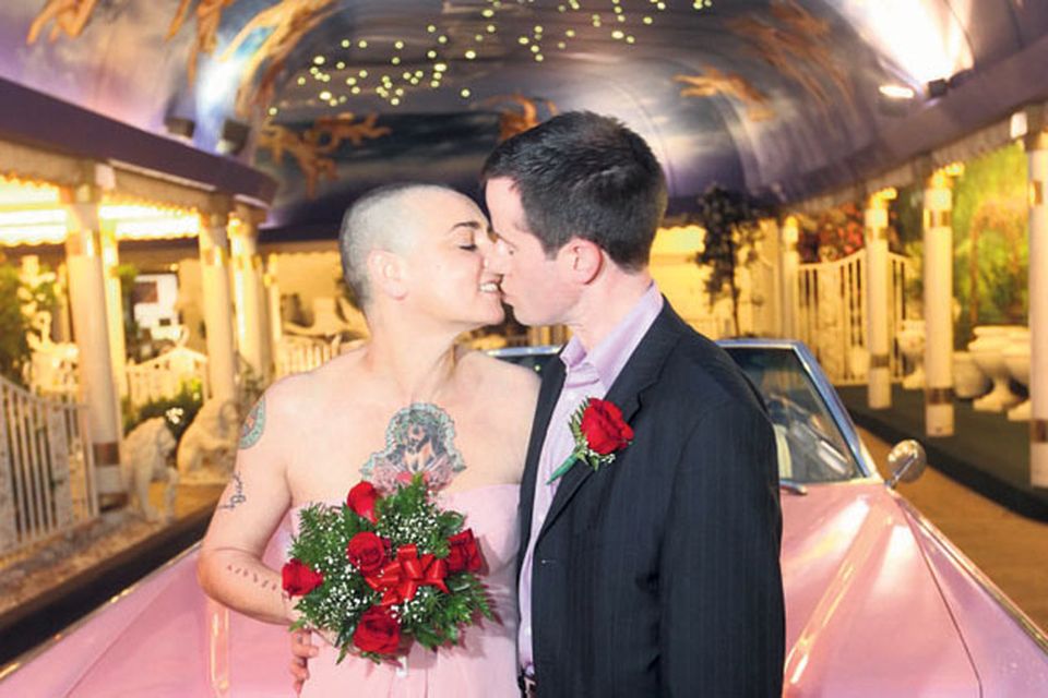 Singer pink wedding dress hotsell
