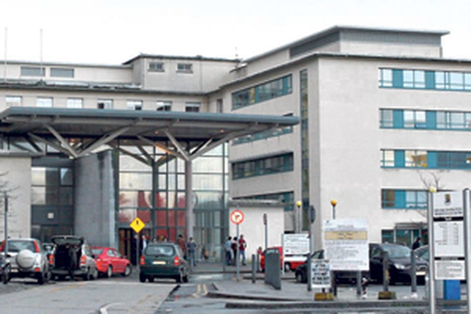 Surgeon Under Investigation As Audit Raises Serious Concerns About Four Patients Irish Independent