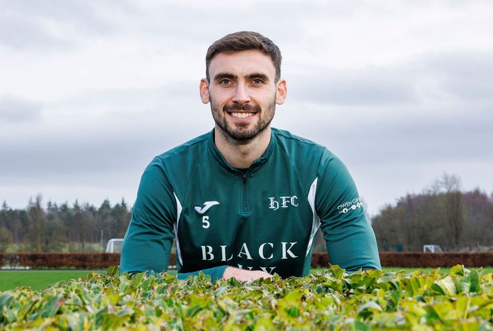 ‘I never went back to Cabra. I’m glad I didn’t go when I was 14, I’m glad that I went when I was 18’ – Hibernian’s Warren O’Hora