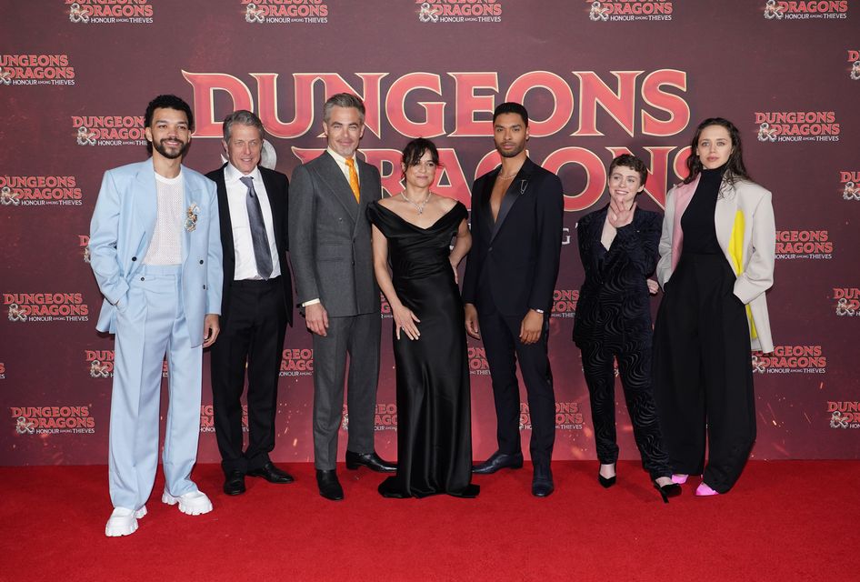 Dungeons & Dragons Directors Talk Chris Pine, Rege-Jean Page Movie