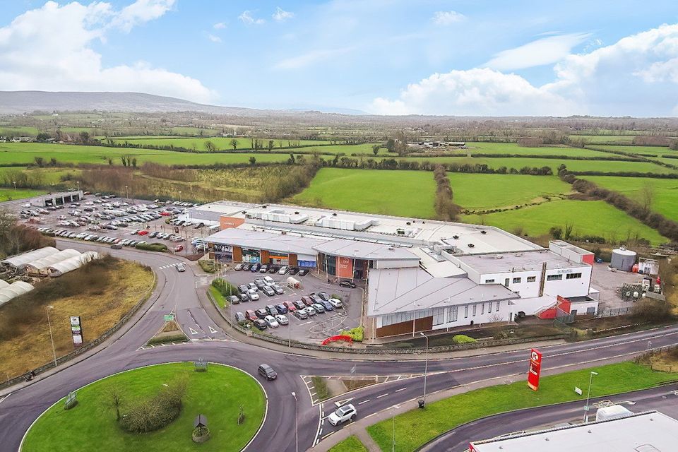 The Tipp Town Shopping Centre located on the Limerick Road on the outskirts of the town, is to be sold on March 21, with a guide price of €1,600,000. 