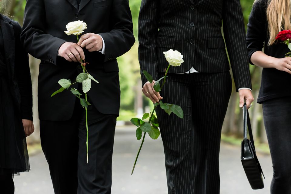 Children need to be told when a loved one has passed. Photo: Getty Images/iStockphoto